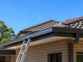 Roofer working on a Sydney home